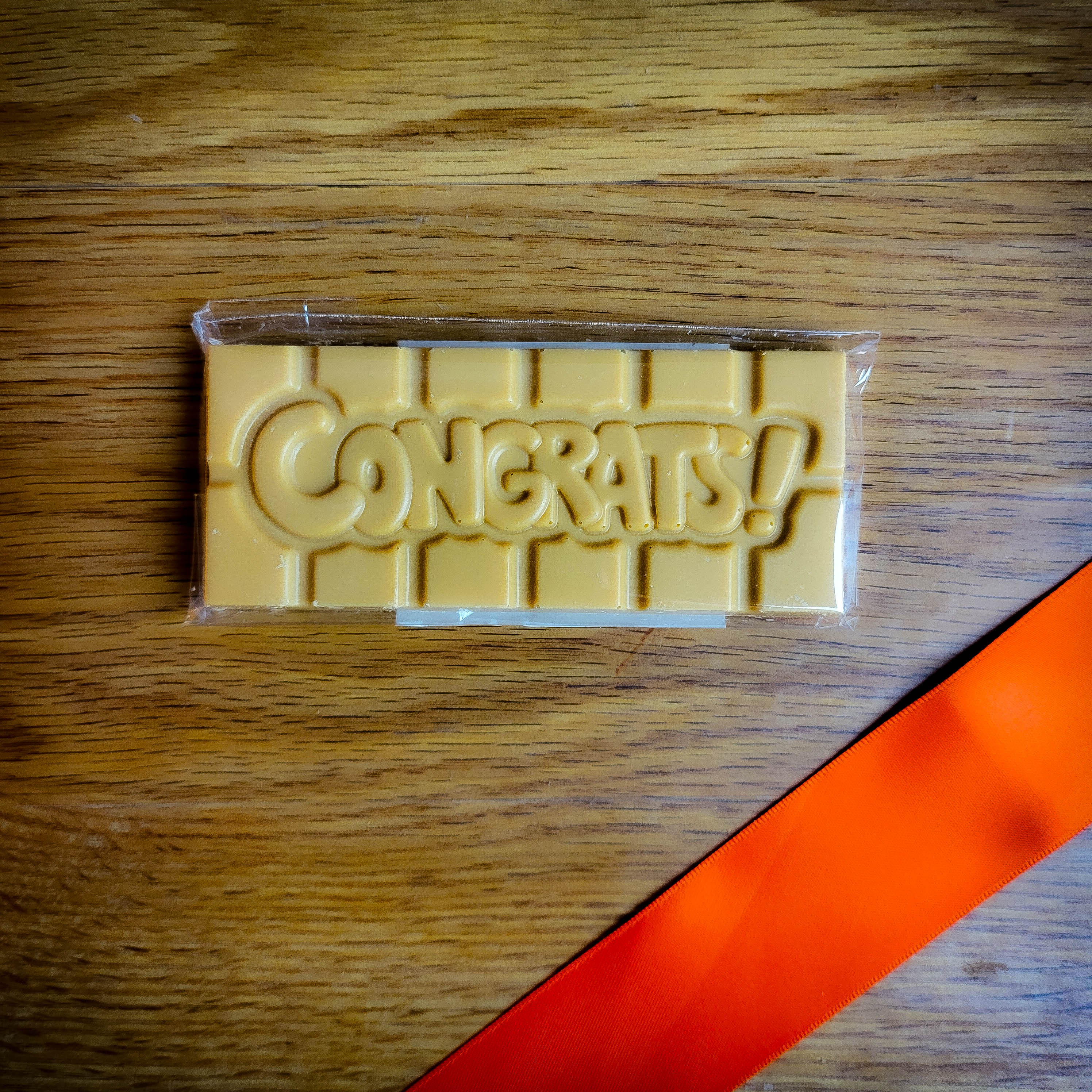 Congrats Bar - White Caramel